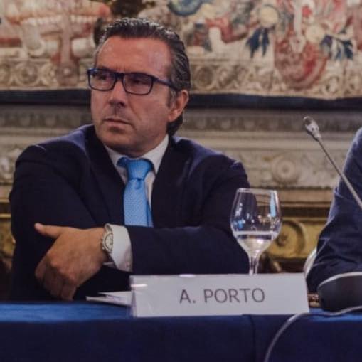 Alessandro porto esautorato