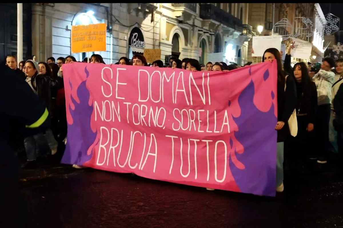 manifestazione associazioni femministe Catania