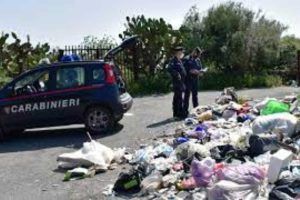 Sanzioni trasgressori rifiuti Catania Polizia