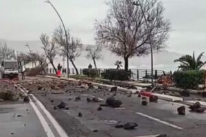 Catania devastata dal ciclone Harry